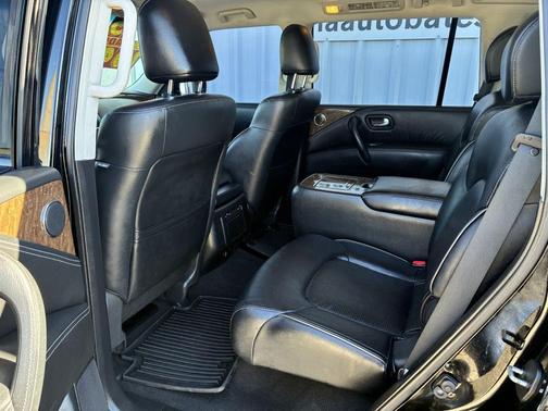 2015 INFINITI QX80 Base