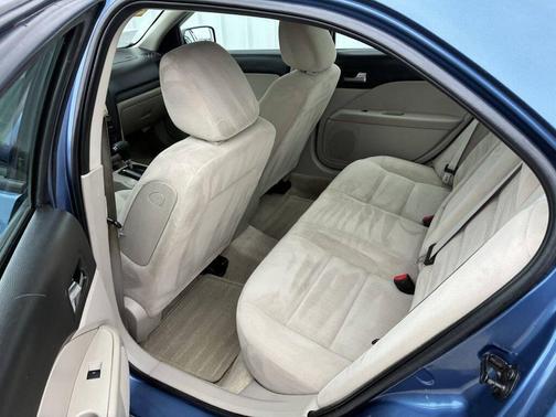 2009 Ford Fusion S