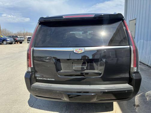 2017 Cadillac Escalade ESV Premium Luxury