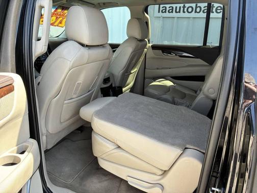 2017 Cadillac Escalade ESV Premium Luxury