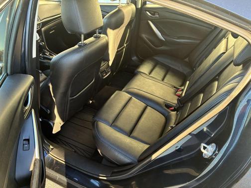 2015 Mazda Mazda6 i Touring