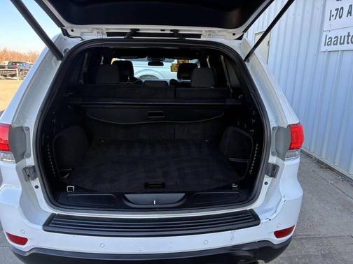 2019 Jeep Grand Cherokee Laredo