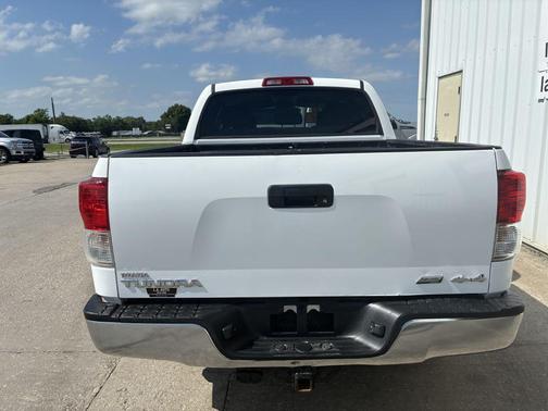 2011 Toyota Tundra Grade