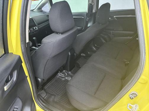 2016 Honda Fit EX