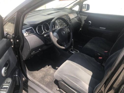 2012 Nissan Versa 1.8 S