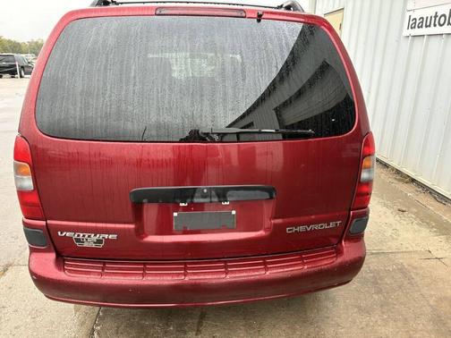 2002 Chevrolet Venture 
