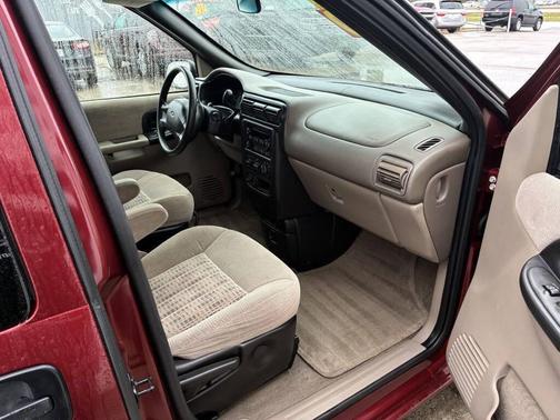 2002 Chevrolet Venture 