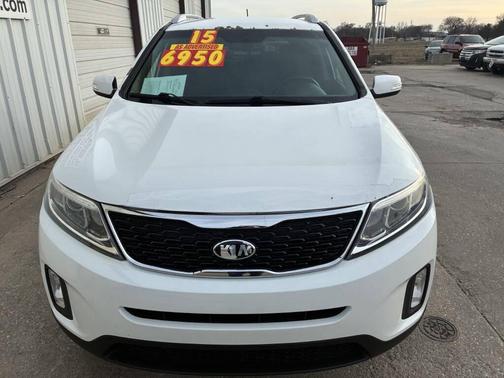 2015 Kia Sorento LX
