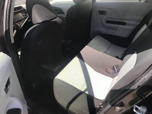 2012 Toyota Prius c