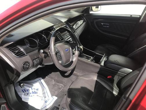 2011 Ford Taurus Limited