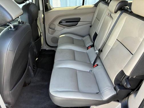 2015 Ford Transit Connect XLT