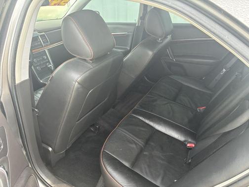 2011 Lincoln MKZ Base