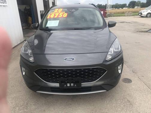 2020 Ford Escape SEL