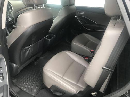 2017 Hyundai SANTA FE Limited Ultimate