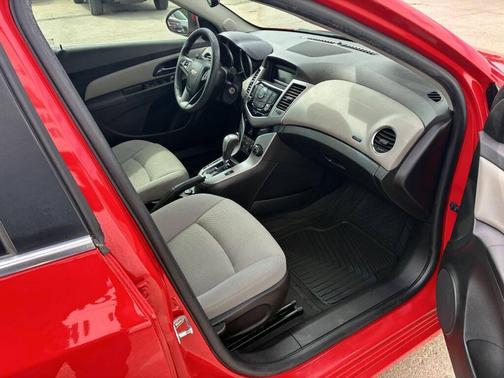 2015 Chevrolet Cruze 1LT