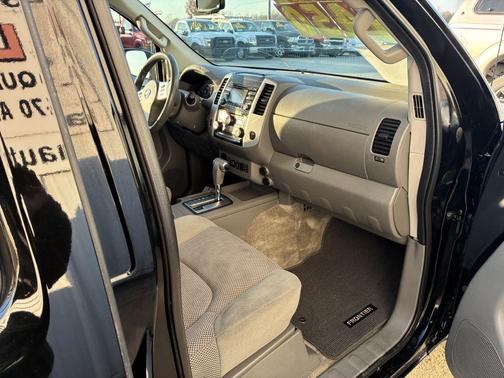 2014 Nissan Frontier SV