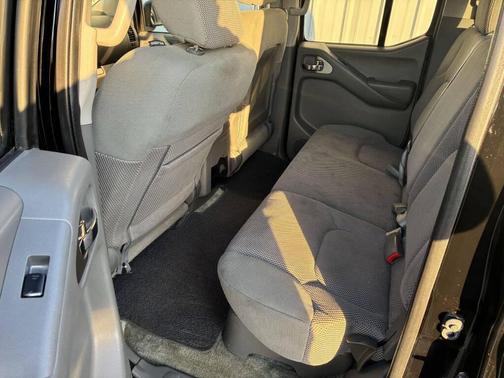 2014 Nissan Frontier SV