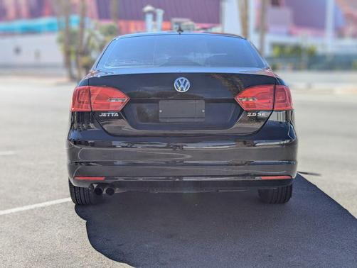 2011 Volkswagen Jetta SE