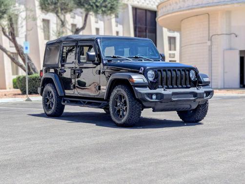 Black Clearcoat 2018 Jeep Wrangler Unlimited Sport
