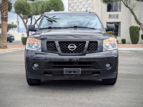 2015 Nissan Armada SV