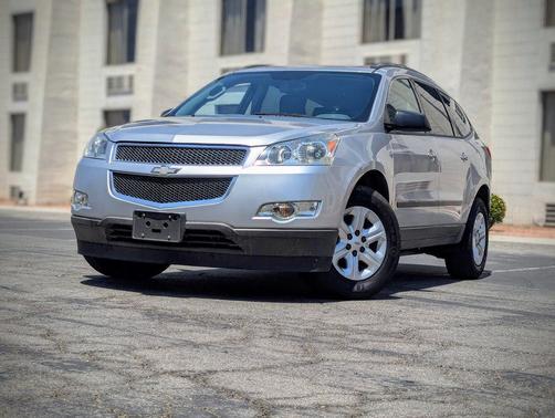 2012 Chevrolet Traverse LS