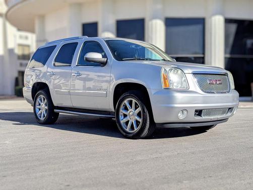 2012 GMC Yukon Denali