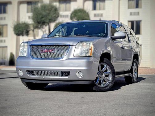 2012 GMC Yukon Denali