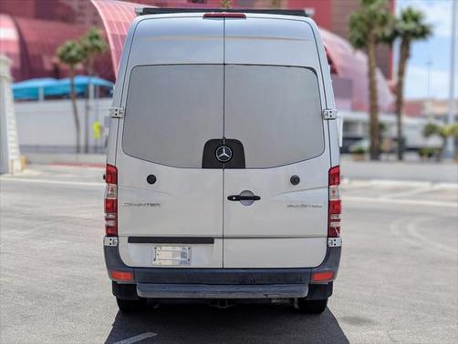 2014 Mercedes-Benz Sprinter 2500