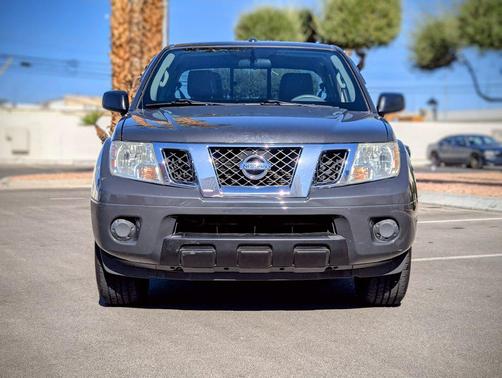 2015 Nissan Frontier SV