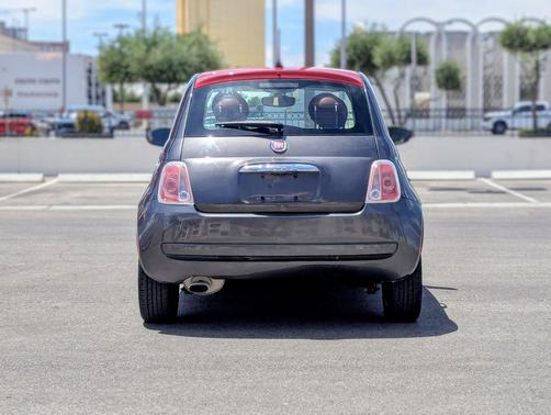 Granito Lucente (Granite Crystal) 2017 FIAT 500 Pop