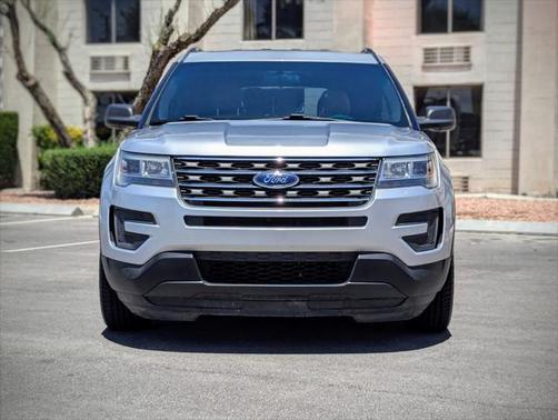 2017 Ford Explorer Base