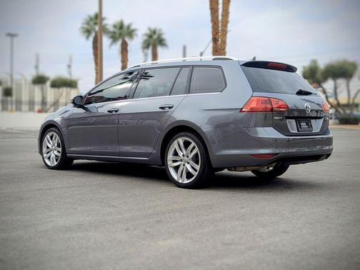 2015 Volkswagen Golf SportWagen TSI SEL 4-Door