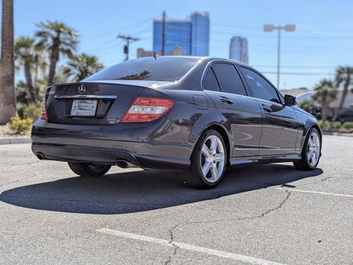 2010 Mercedes-Benz C-Class Luxury
