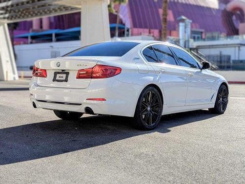 2019 BMW 530e iPerformance