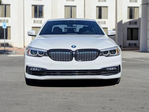 2019 BMW 530e iPerformance