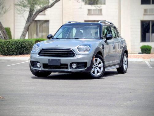 CEMENT 2017 MINI Countryman Cooper