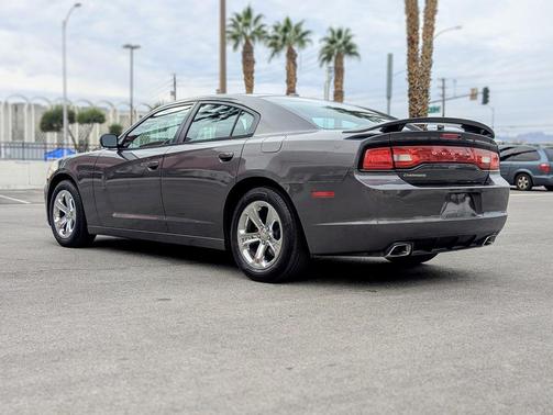 2014 Dodge Charger SE