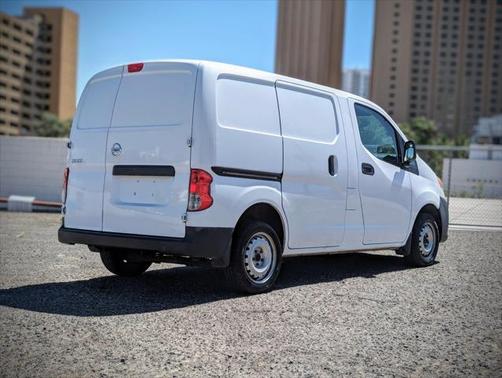 2014 Nissan NV200 SV