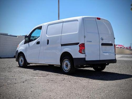 2014 Nissan NV200 SV