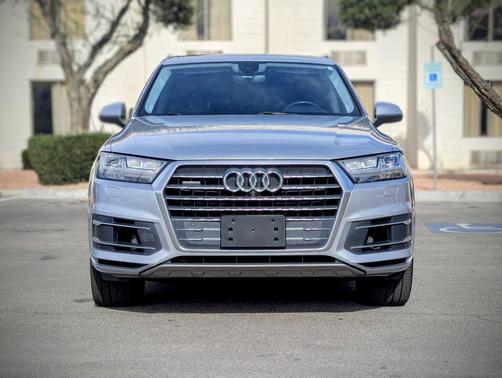 2019 Audi Q7 55 Premium Plus