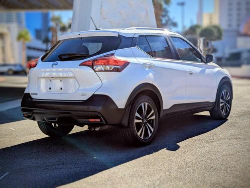 2018 Nissan Kicks SV