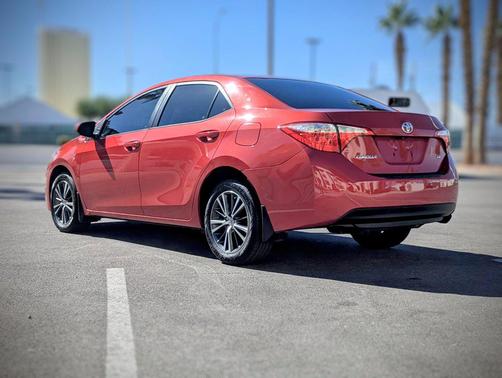 2016 Toyota Corolla LE Plus