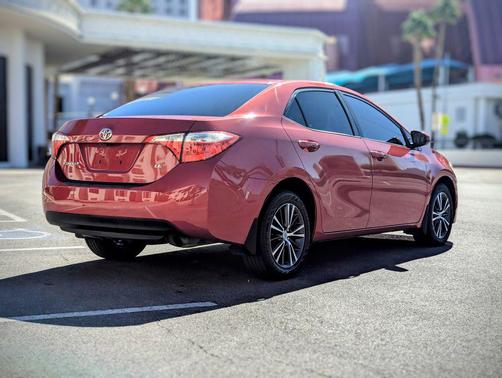 2016 Toyota Corolla LE Plus