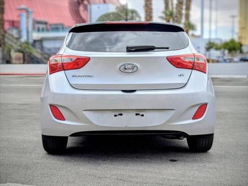 2016 Hyundai Elantra GT Base