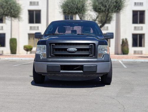 Tuxedo Black Metallic 2013 Ford F-150 XL