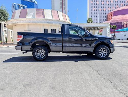 Tuxedo Black Metallic 2013 Ford F-150 XL