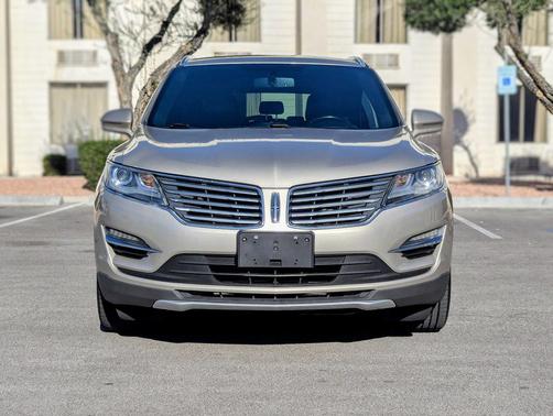 2015 Lincoln MKC Base