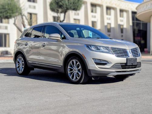 2015 Lincoln MKC Base