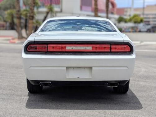 2013 Dodge Challenger SXT