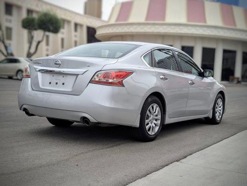 2015 Nissan Altima 2.5 SV